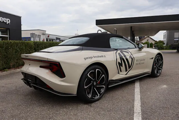 MG Cyberster 77kWh 4WD