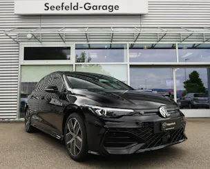 VW Golf 1.5 e TSI mHEV R-Line DSG