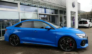 Audi RS3 Limousine 2.5 TSI quattro S-tronic