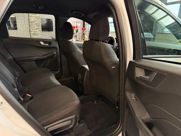 Ford Kuga 2.5 FHEV ST-Line FWD