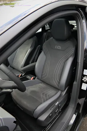 VW ID.4 Pro Performance 77 kWh Life Plus