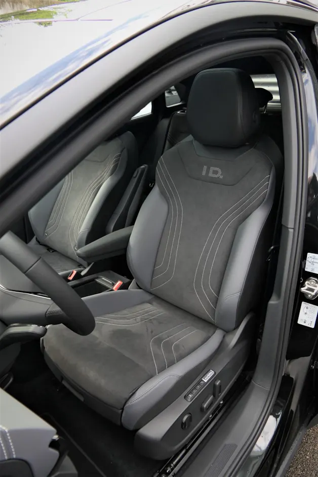 VW ID.4 Pro Performance 77 kWh Life Plus