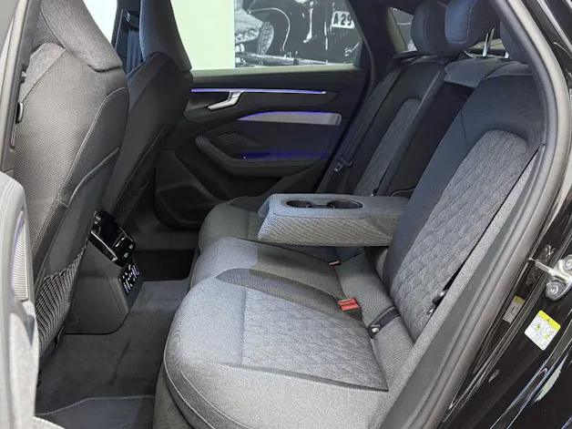 AUDI A6 Limousine TDI quattro 150 kW S tronic