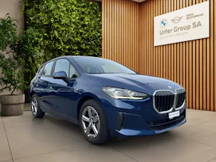 BMW 🆕 230e xDrive Active Tourer (CH) ⛽+🔌