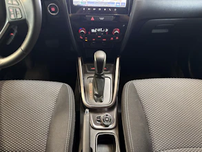 https://vehicle.imgix.net/3960145/e6c521c9-28ad-456a-9eaf-d48d66672067.jpg