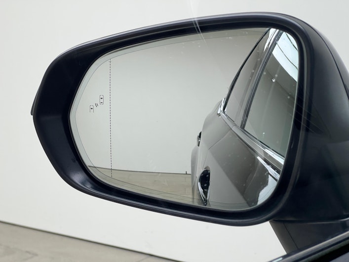 Vehicle image LEXUS RX