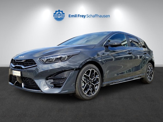 First vehicle image