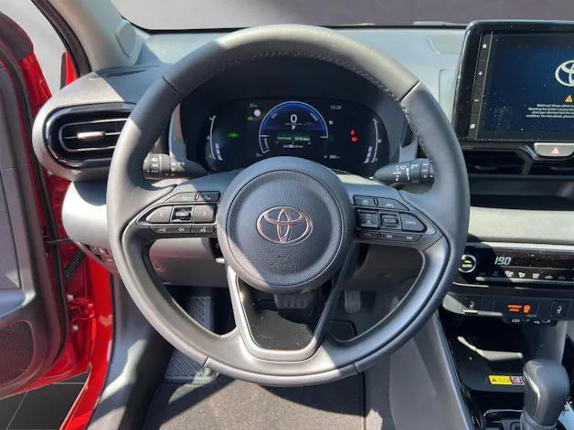 Toyota Yaris 1.5 VVT-i HSD Trend