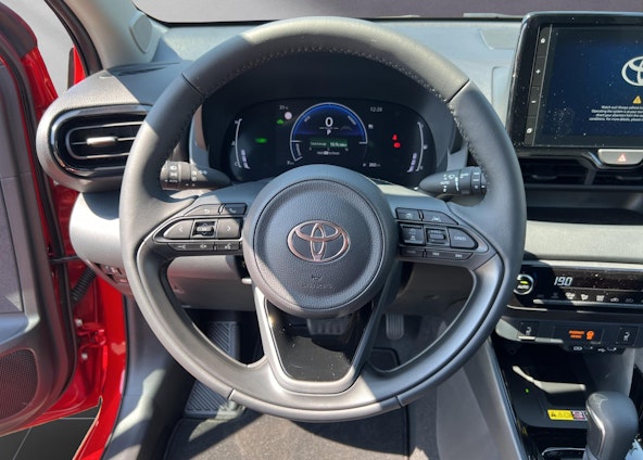 Vehicle image 4 Vehicle image 4