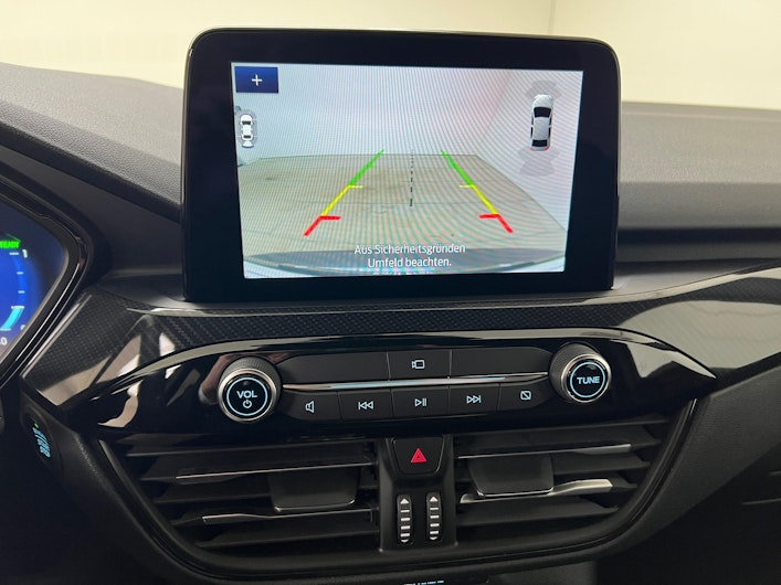 Vehicle image FORD KUGA