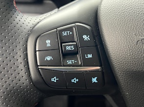 Vehicle image FORD Kuga 2.5 Hybrid ST-Line 4x4