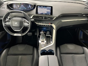 Vehicle image PEUGEOT 5008 1.5 BlueHDi GT Line