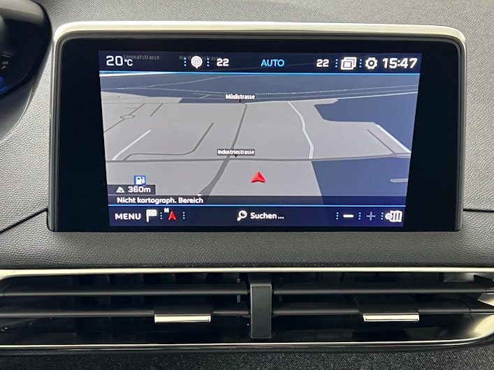 Vehicle image PEUGEOT 5008