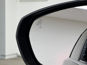 Vehicle image PEUGEOT 5008 1.5 BlueHDi GT Line