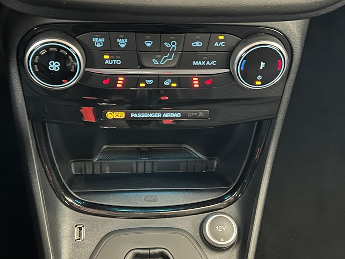 Vehicle image FORD PUMA