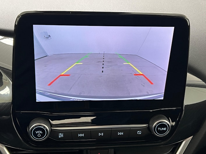 Vehicle image FORD PUMA