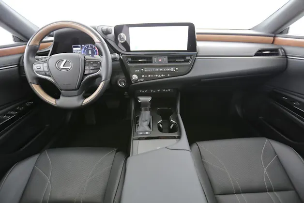 Lexus ES 300h Comfort