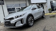 First vehicle image
