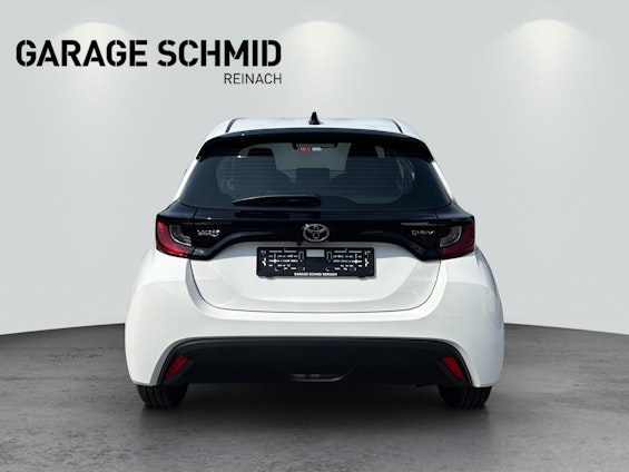 Vehicle image 5 Vehicle image 5