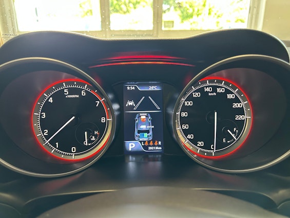 Vehicle image 8