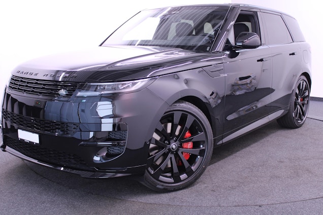 First vehicle image