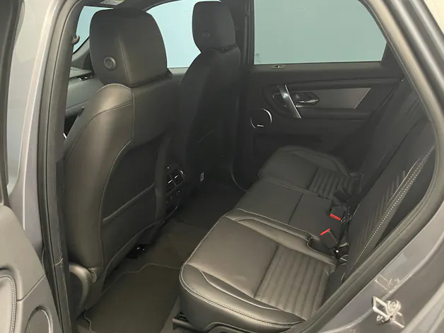 Land Rover Discovery Sport 1.5 T 270e Dynamic SE