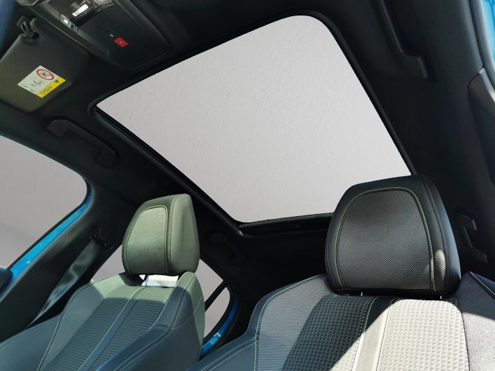 Vehicle image PEUGEOT 208