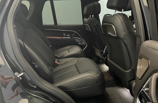 Vehicle image 9 Vehicle image 9