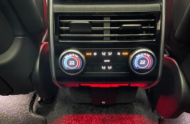 Vehicle image 12 Vehicle image 12