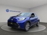First vehicle image