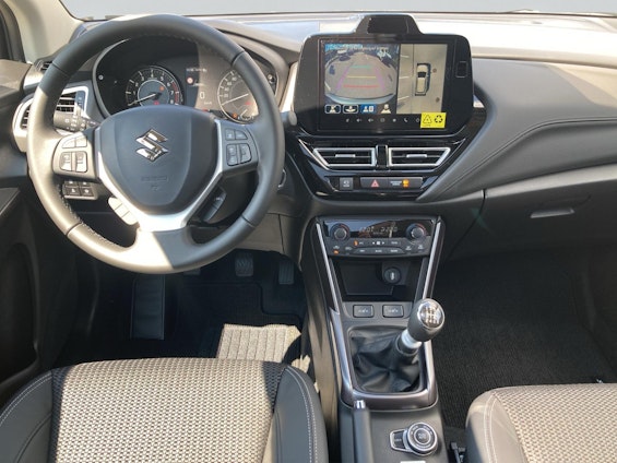 Vehicle image 8 Vehicle image 8