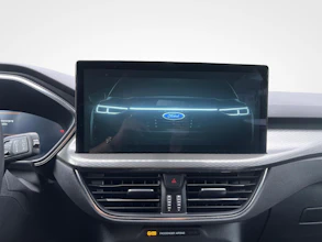 https://vehicle.imgix.net/3960447/f6b57755-c8a4-44da-9b32-005835aa2553.jpg