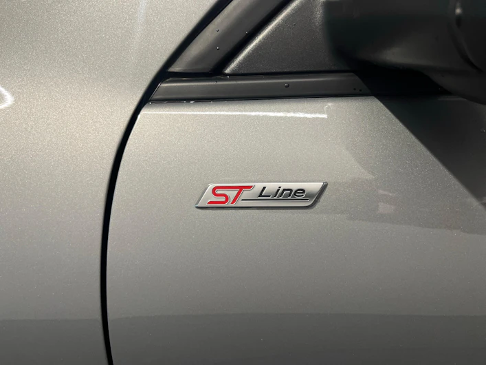 Fahrzeugbild FORD KUGA
