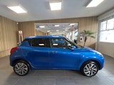 First vehicle image