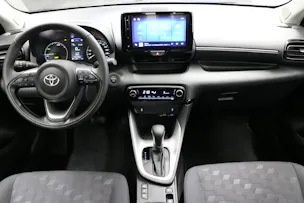 Toyota Yaris 1.5 HEV Black & White Edition