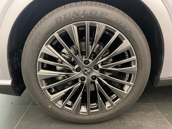 Vehicle image LEXUS RX