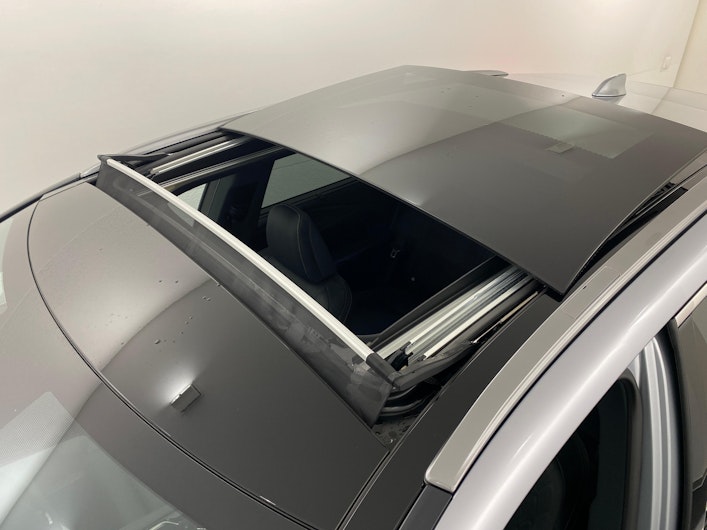 Vehicle image LEXUS RX