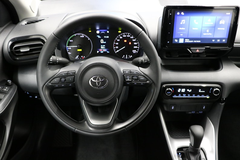 Vehicle image TOYOTA YARIS