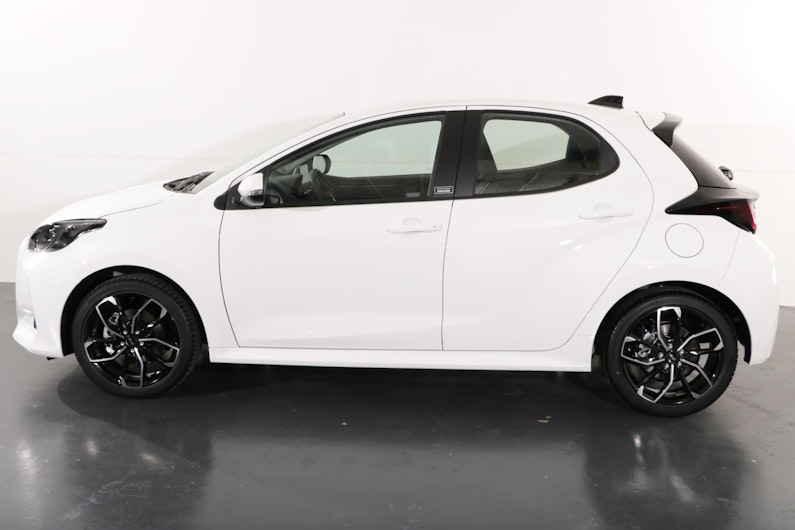 Vehicle image TOYOTA YARIS