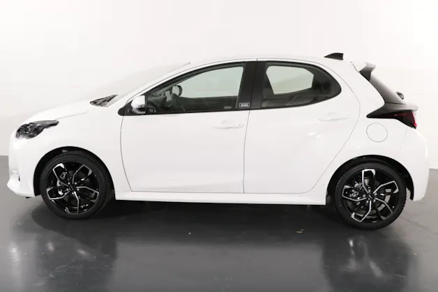 Toyota Yaris 1.5 HEV Black & White Edition