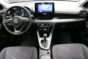 Vehicle image TOYOTA Yaris 1.5 VVT-i HSD Comfort