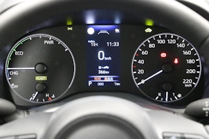 Vehicle image TOYOTA Yaris 1.5 VVT-i HSD Comfort