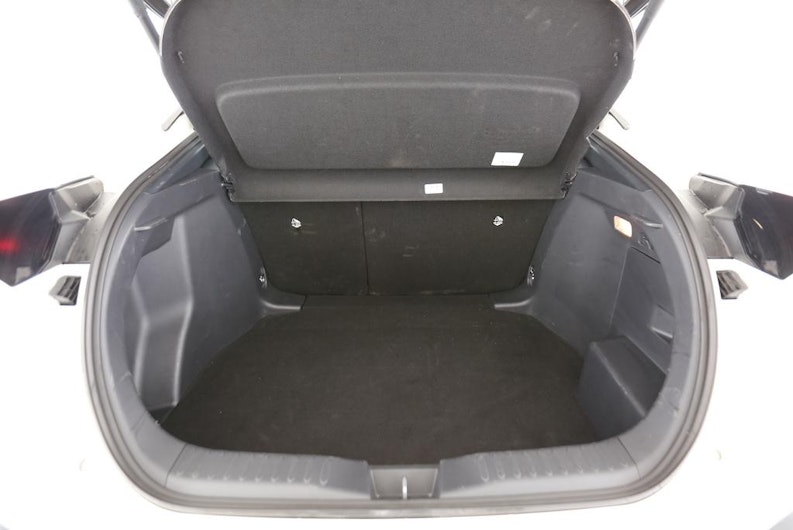 Vehicle image TOYOTA C-HR