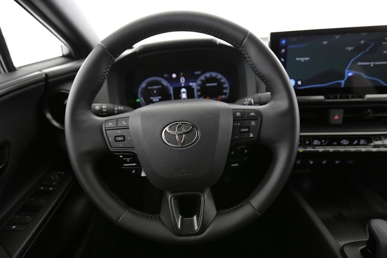 Vehicle image TOYOTA C-HR