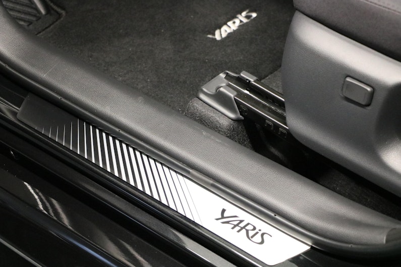 Vehicle image TOYOTA YARIS