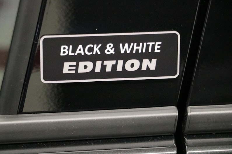 Vehicle image TOYOTA YARIS