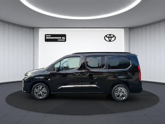 Vehicle image 9 Vehicle image 9