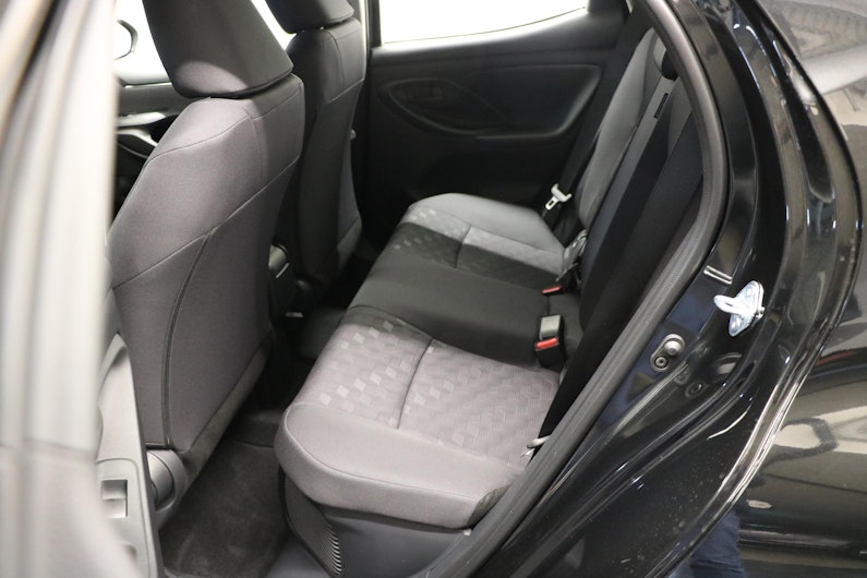 Vehicle image TOYOTA YARIS