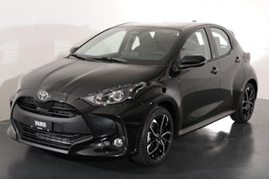 Vehicle image TOYOTA Yaris 1.5 HEV Black & White Edition