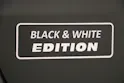 Toyota Yaris 1.5 HEV Black & White Edition